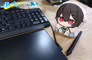 ちょこんと自立する、かわいらしい「重みつき」のぬい
